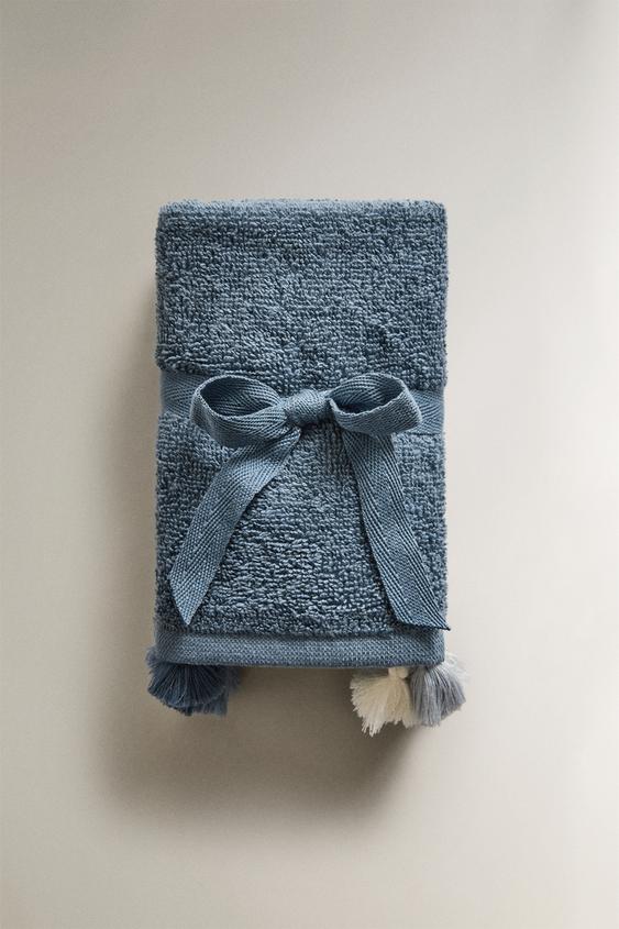 PACK OF HAND TOWELS WITH TASSELS (PACK OF 3) - Mid-blue by Zara - Image 0