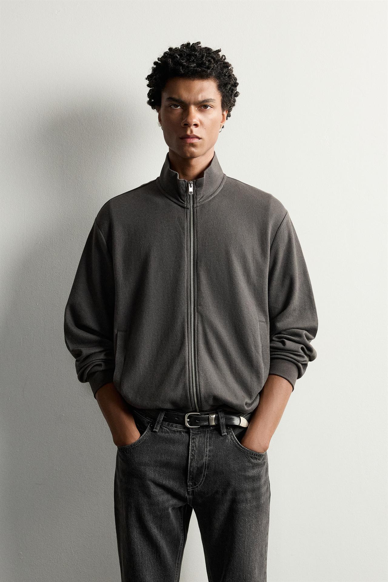 STRIPED REGULAR FIT SWEATSHIRT — Gray