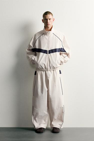 Zara WATER-REPELLENT TECHNICAL CONTRAST TROUSERS - Stone