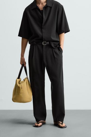 FLOWING PLEATED TROUSERS - Black by Zara