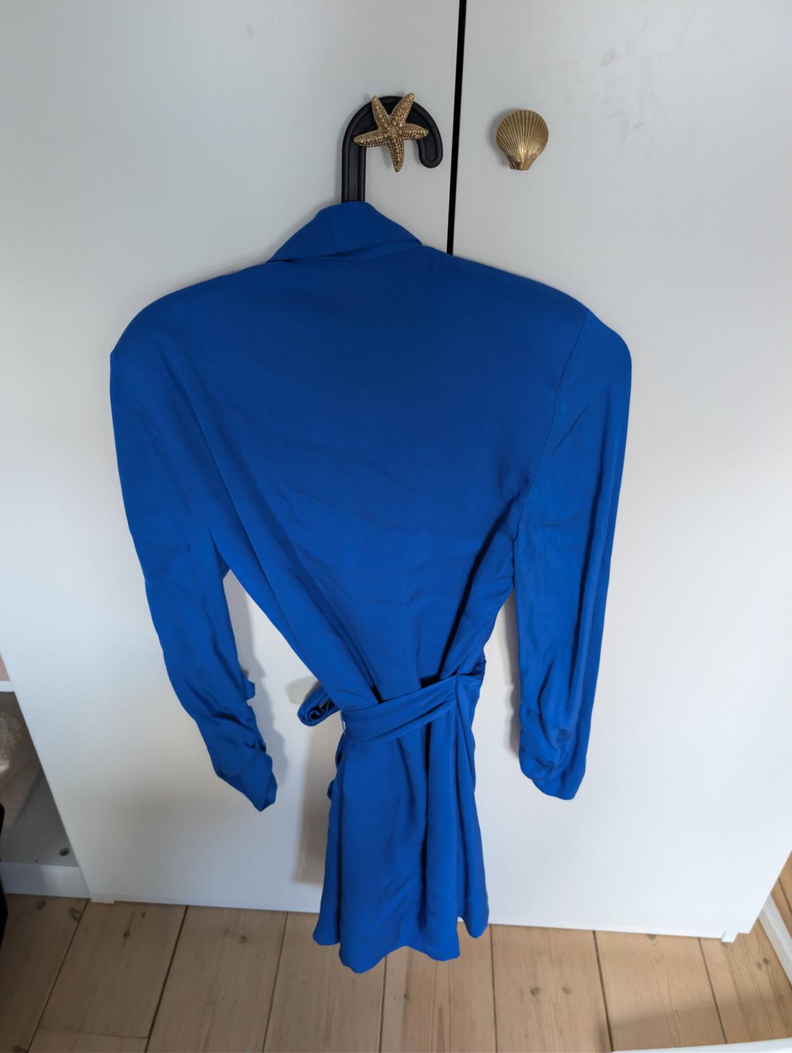 WRAP BLAZER DRESS - Image 2