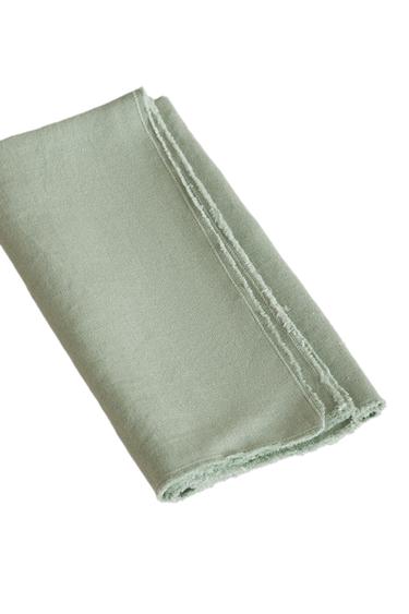 NAPKIN 01 - أخضر فاتح الخاص بـ Zara