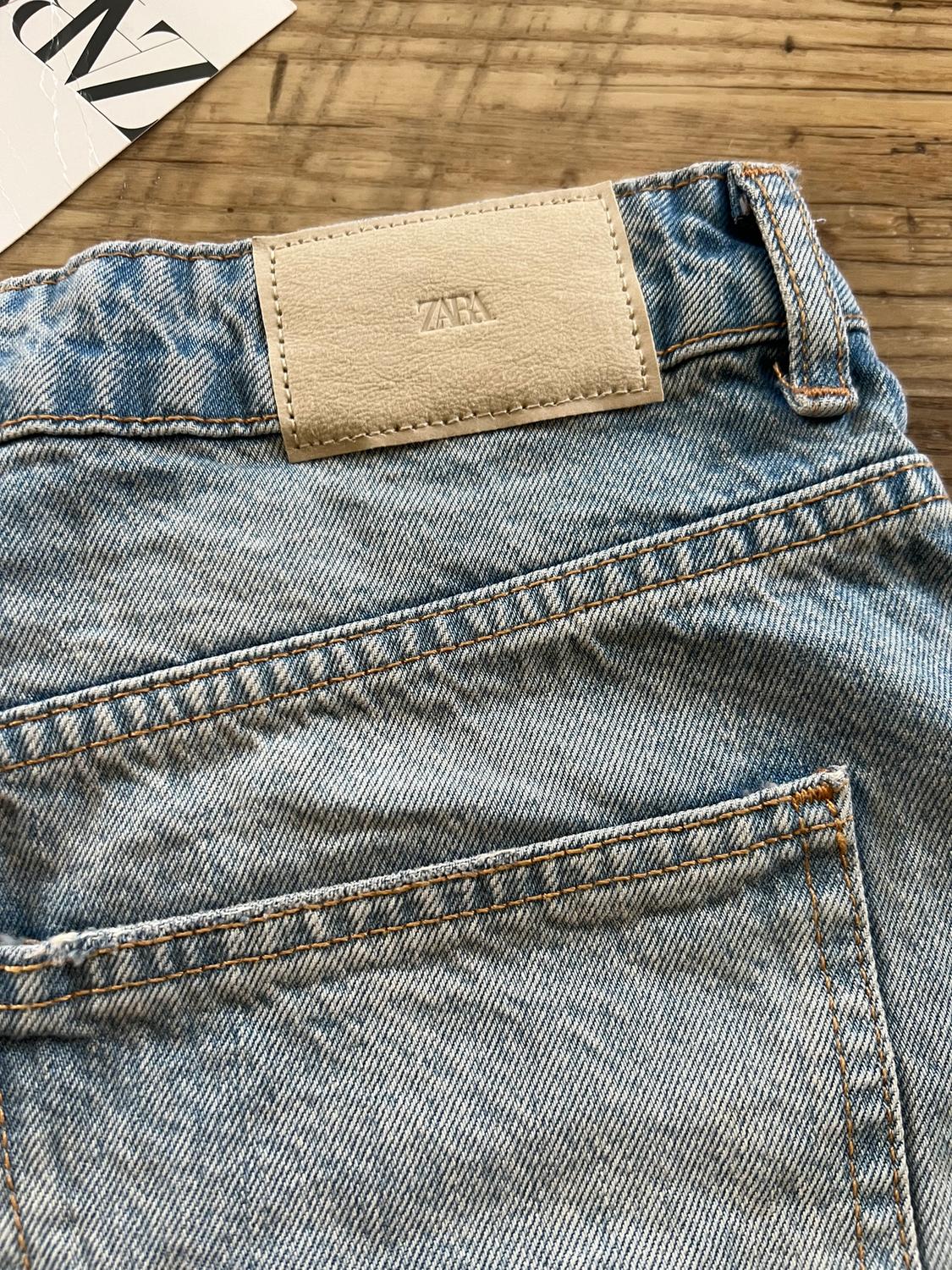 RIPPED DENIM SHORTS Z1975 - Image 4