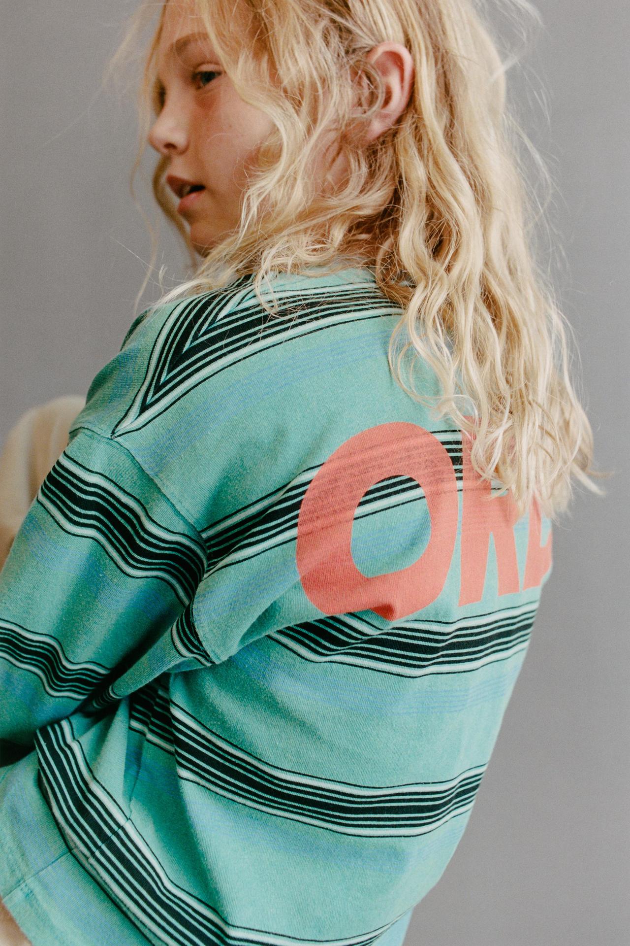 STRIPED LOGO T-SHIRT — Duck blue