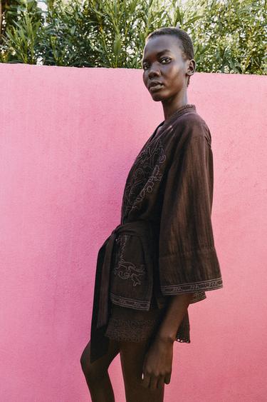 SHORT BRODERIES DENTELLE - Marron de Zara - Image 2