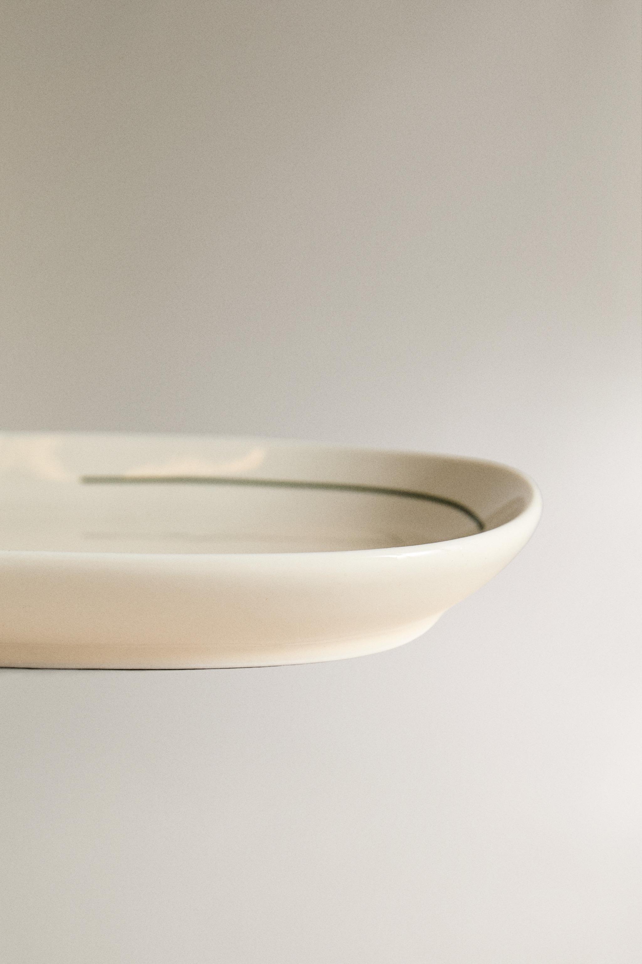 STONEWARE COFFEE SHOP SERVING DISH