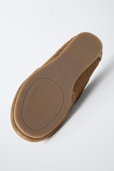 CHAUSSURES BATEAU EN CUIR - Marron de Zara - Image 6