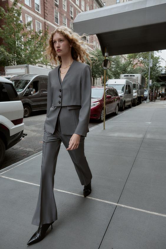 LAPEL-FREE CROPPED BLAZER