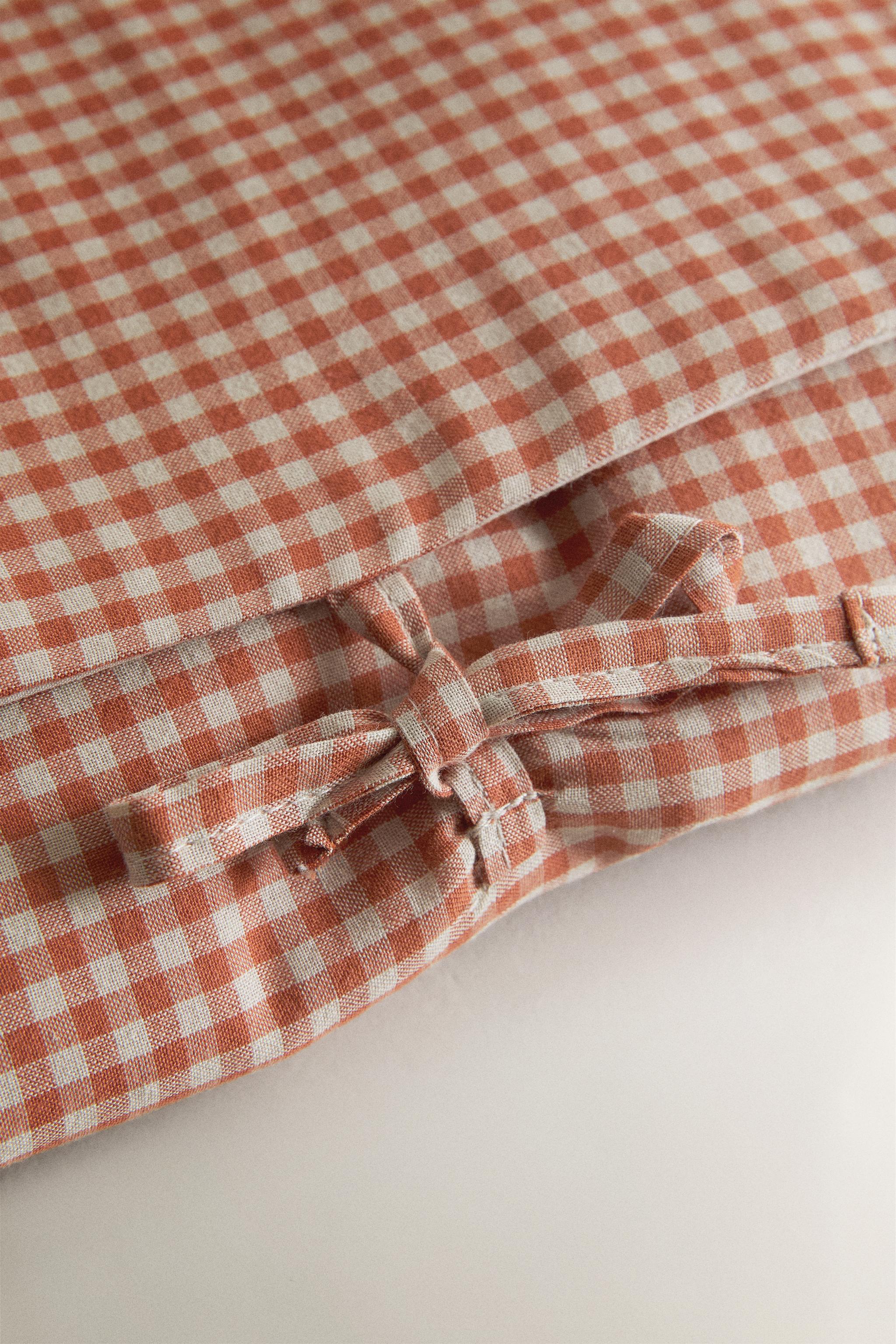 COTTON GINGHAM BABY CHANGING MAT — Dark orange