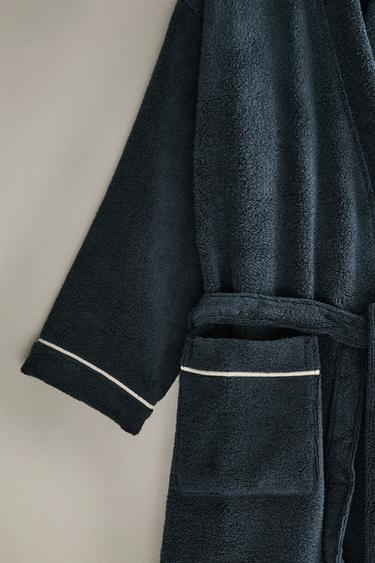 PEIGNOIR EXTRA DOUX FESTONNÉ (380 G/M²) - Bleu encre de Zara - Image 2