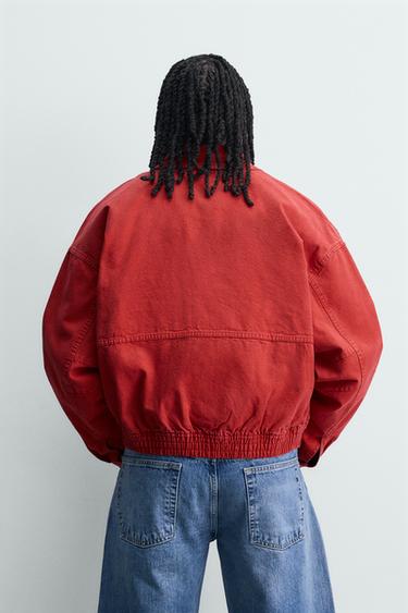 BLOUSON COUPE CARRÉE À PIÈCES - Blanc / Rouge de Zara - Image 2