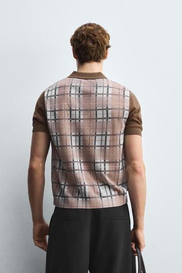 POLO EN MAILLE IMPRIMÉ À CARREAUX - Beige foncé de Zara - Image 2
