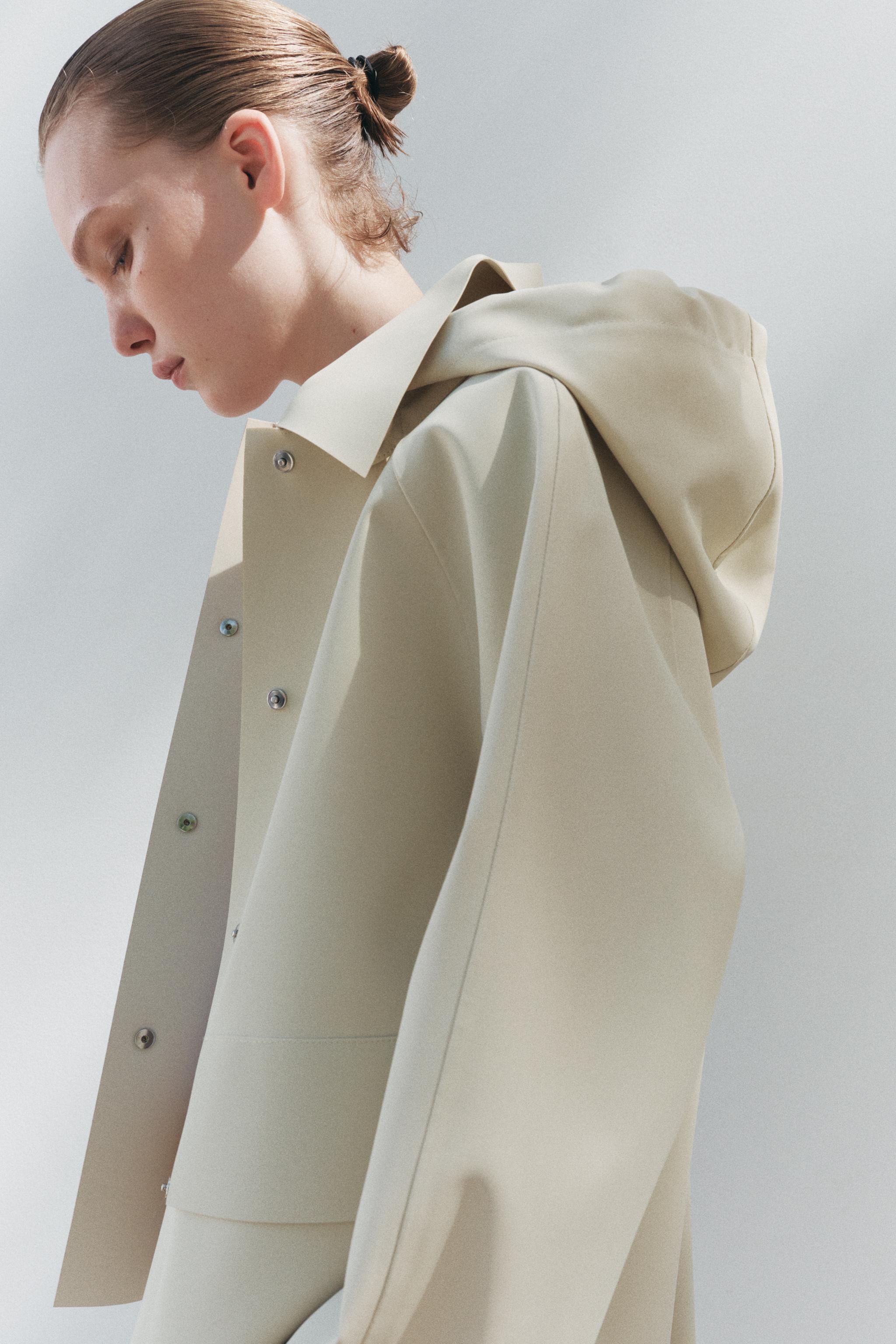 ZW COLLECTION WATER RESISTANT RUBBERIZED JACKET - Butter