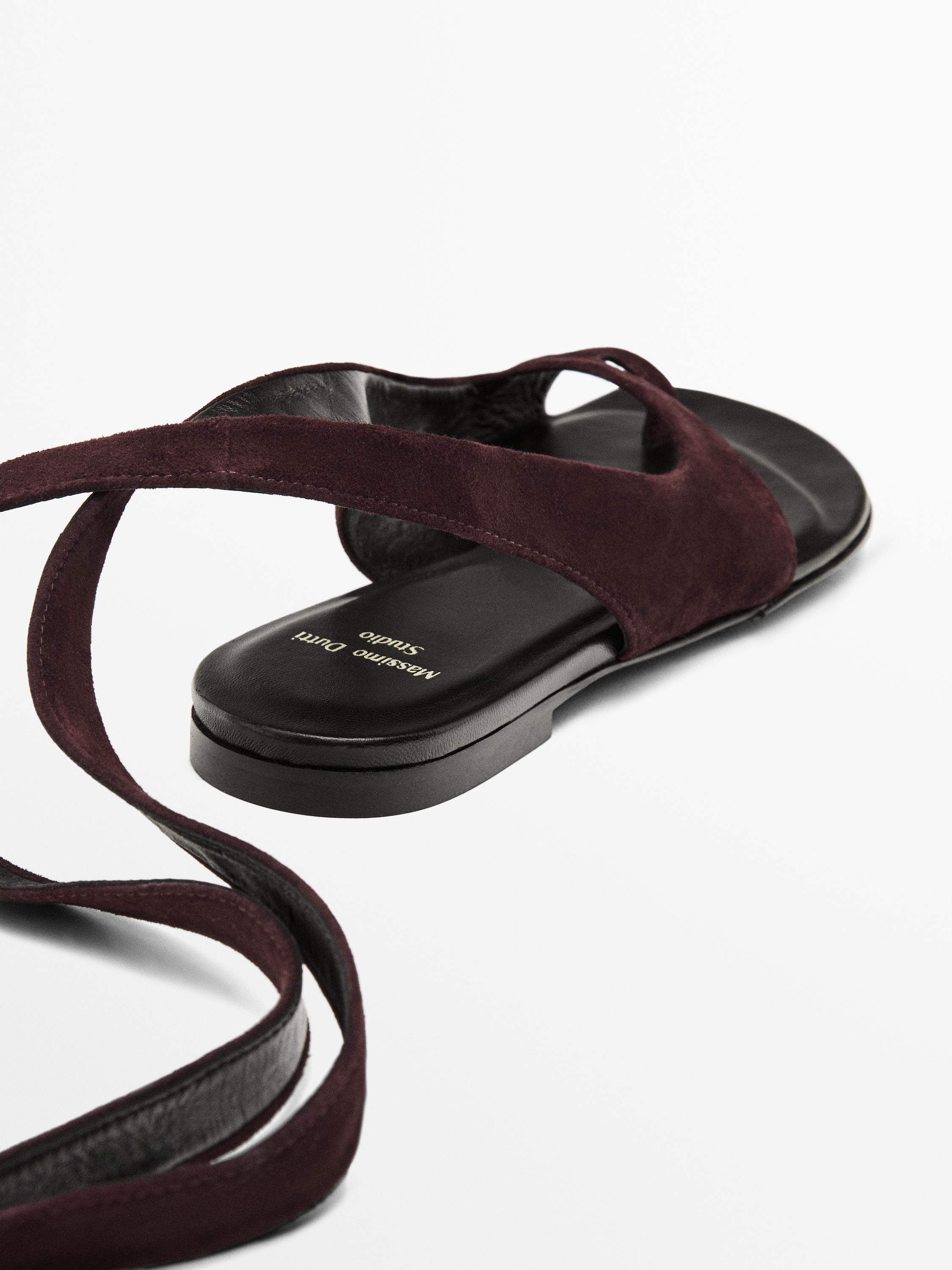 Flat toe divider sandals - STUDIO