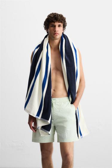 SERVIETTE DE PLAGE À RAYURES - rayures de Zara - Image 1