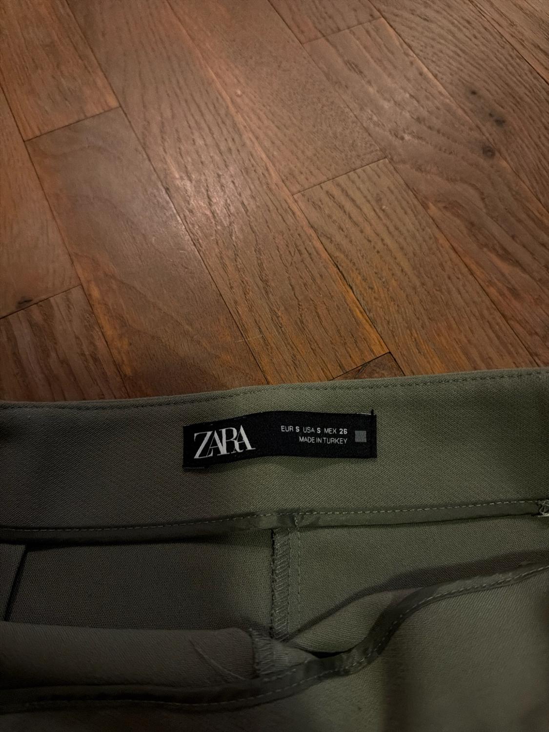 SKORT WITH SLIT DETAIL - Image 2