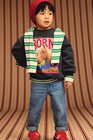 ÁO NỈ IN HỌA TIẾT HÌNH NGỰA - Màu xám than từ Zara