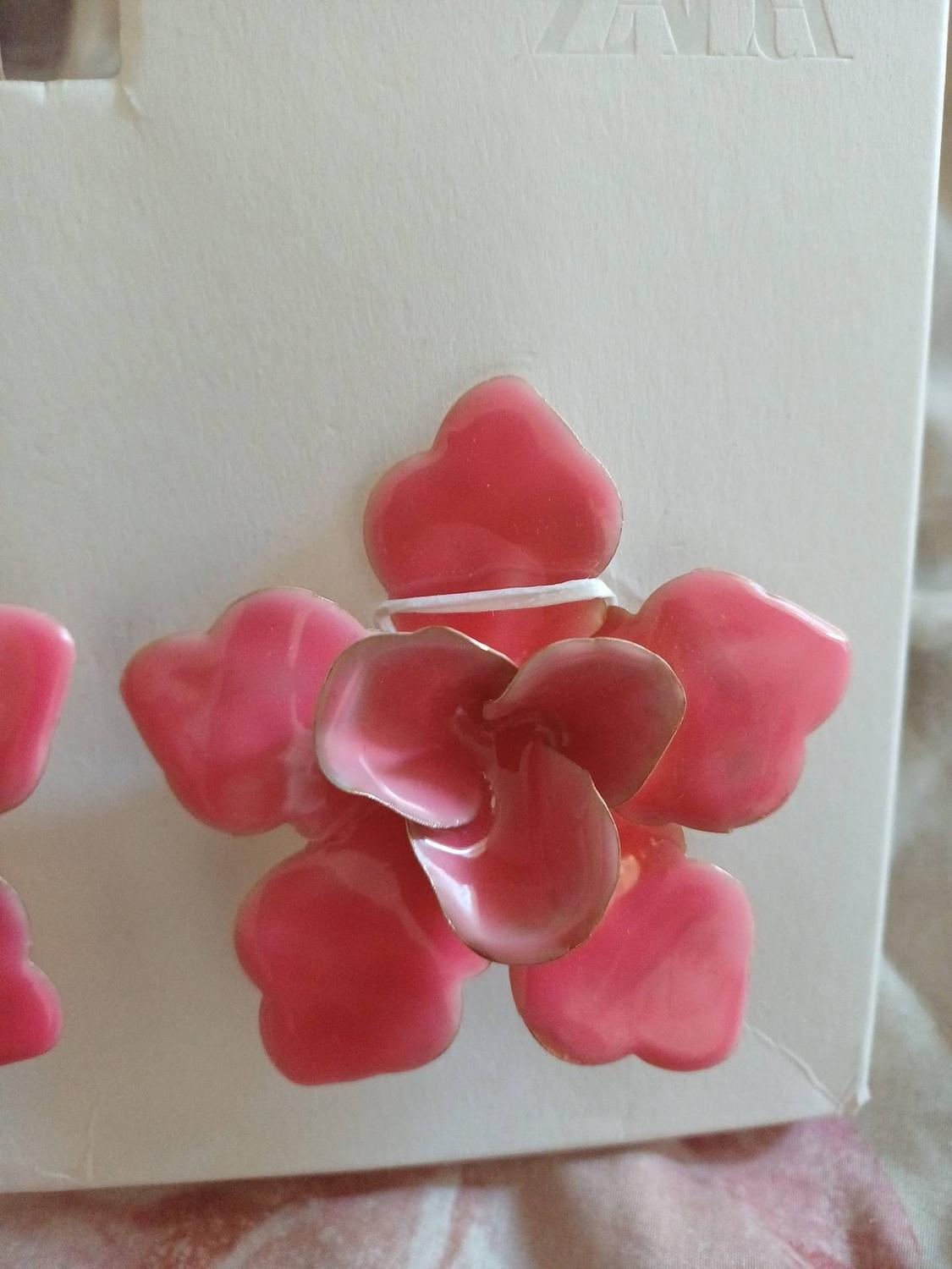 MAXI ENAMELLED FLOWER EARRINGS - Image 3
