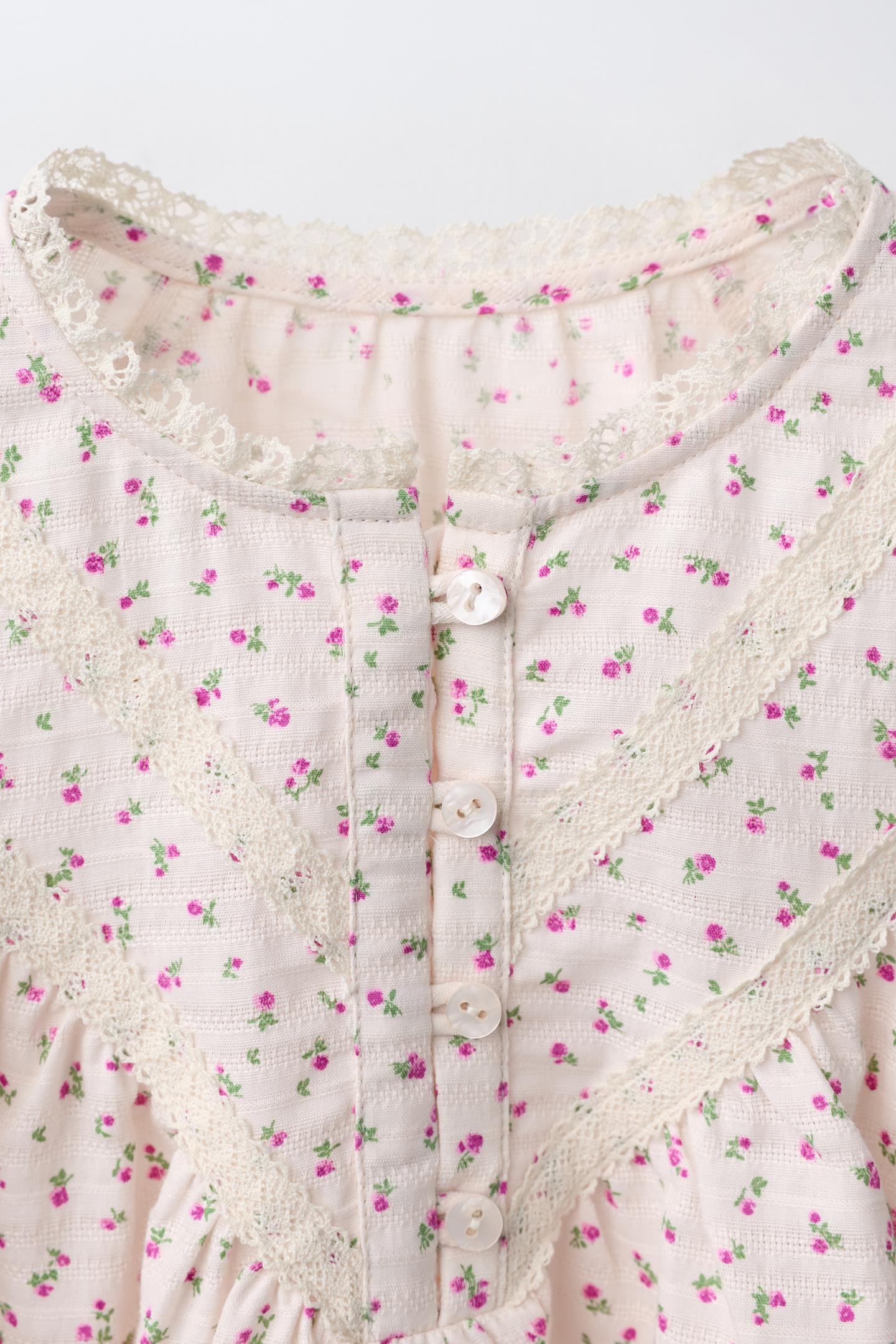 Детская блузка Zara Floral Print Blouse with Ladder Lace, цвет: Бежевый розовый — фото 3