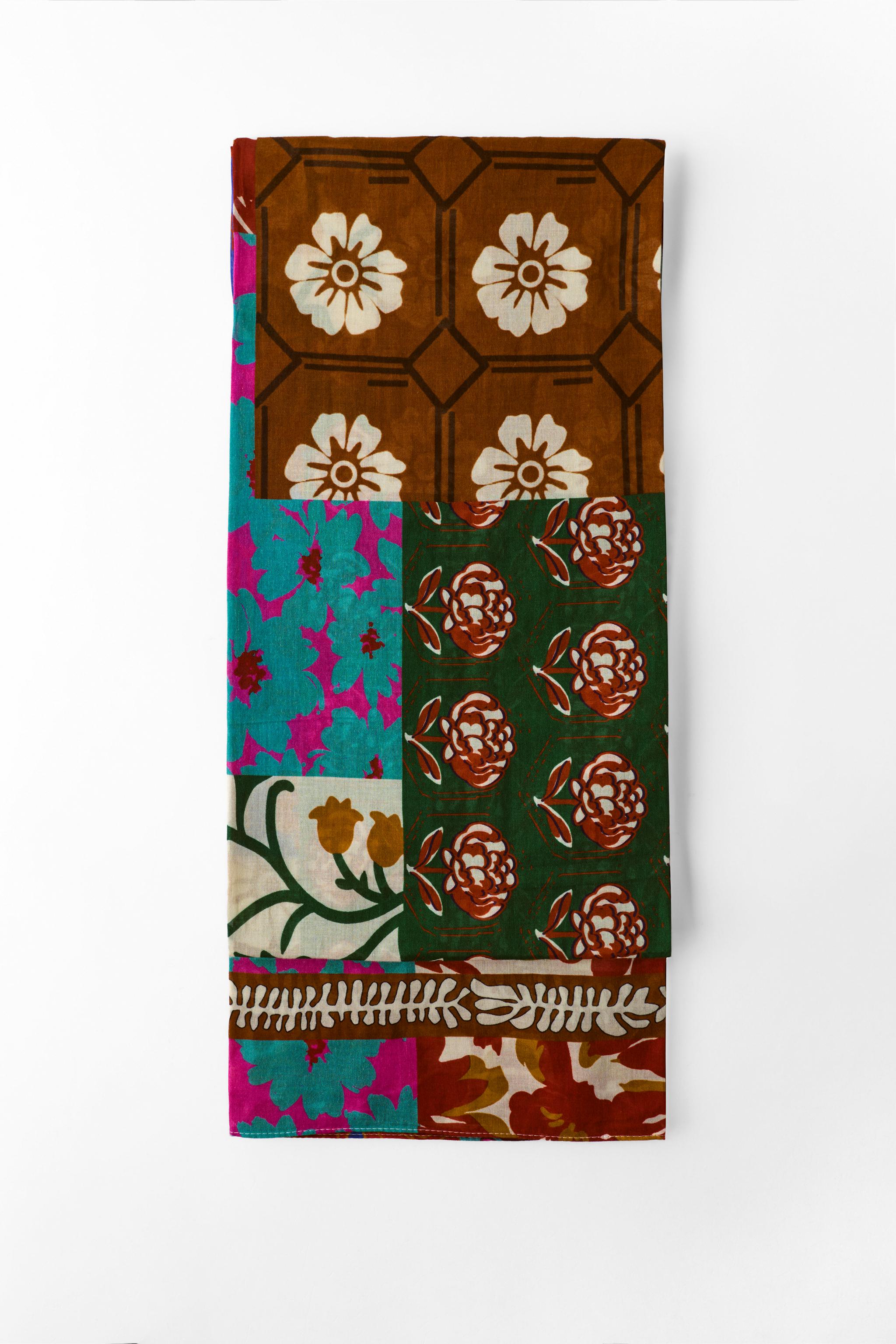 TILE PRINT COTTON SCARF — Multicolored