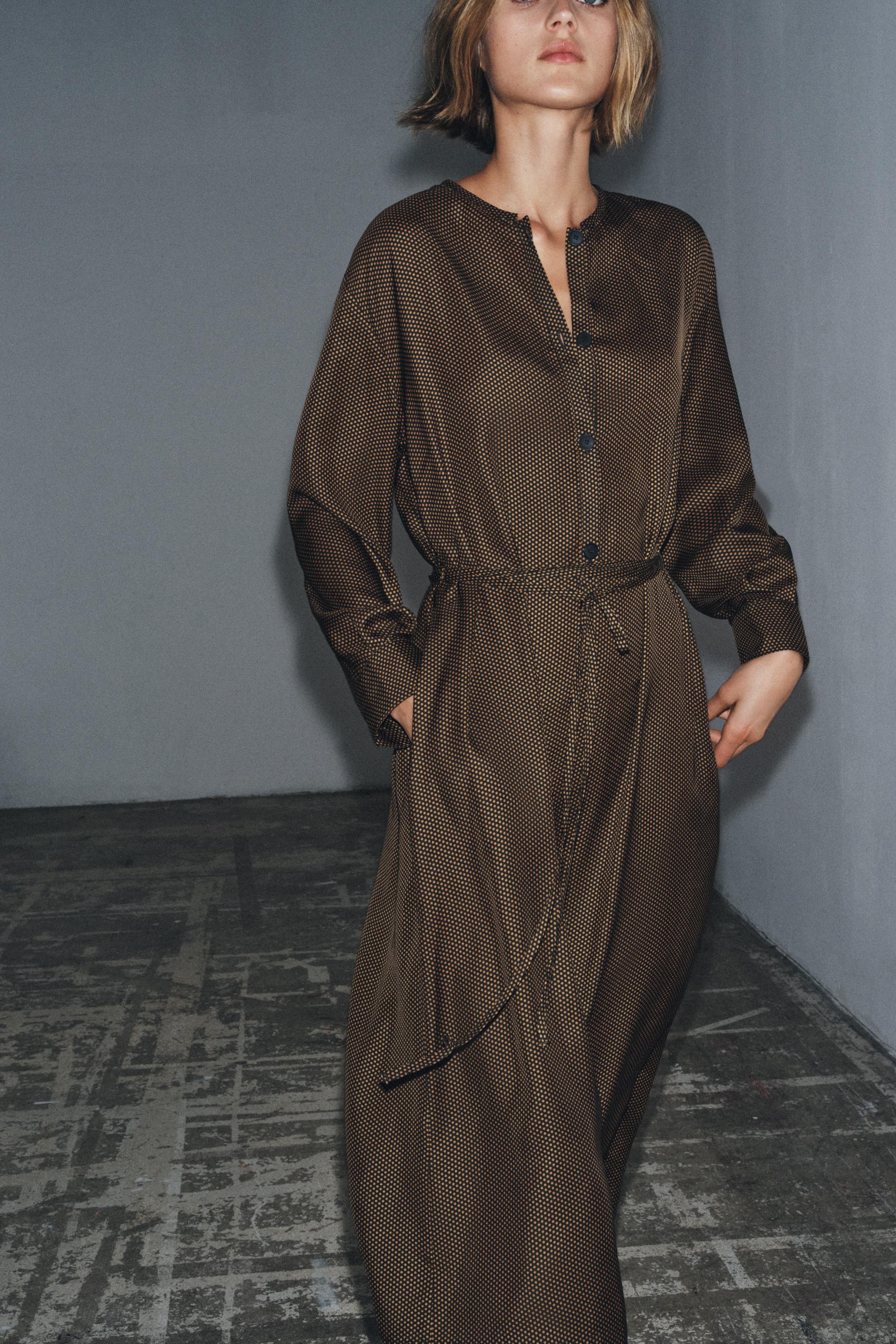 ROBE À POIS AVEC CEINTURE ZW COLLECTION