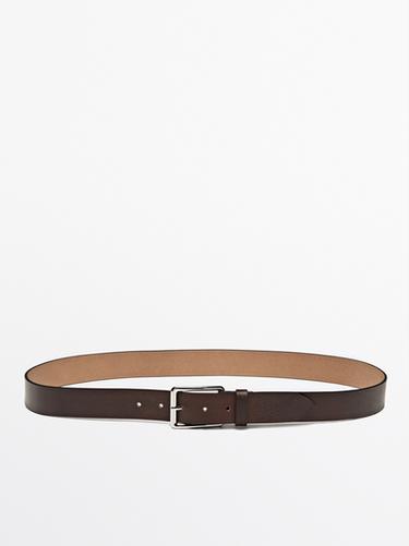 Cinturón hebilla piel - Marrón de Zara