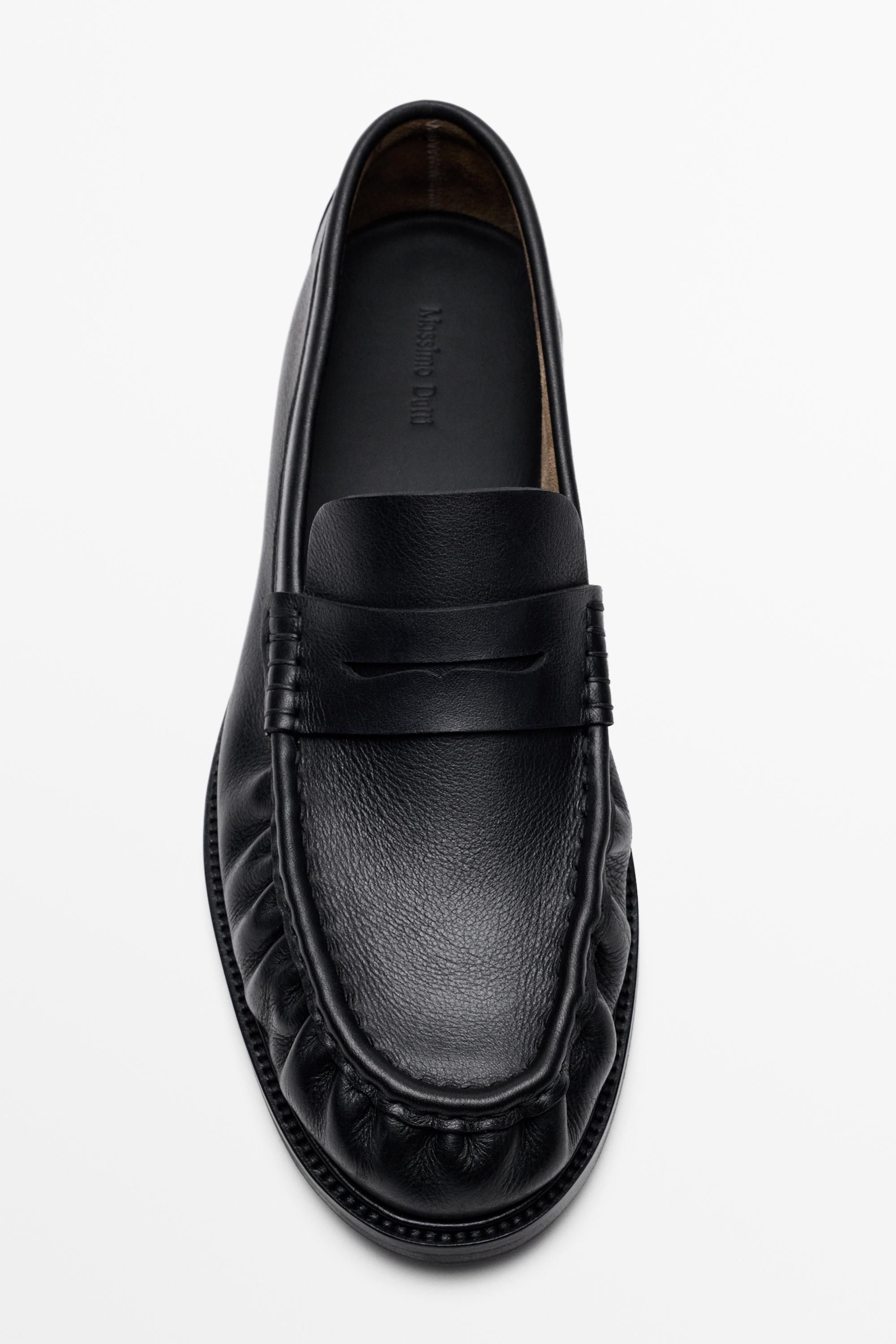 Shirred split suede leather loafer