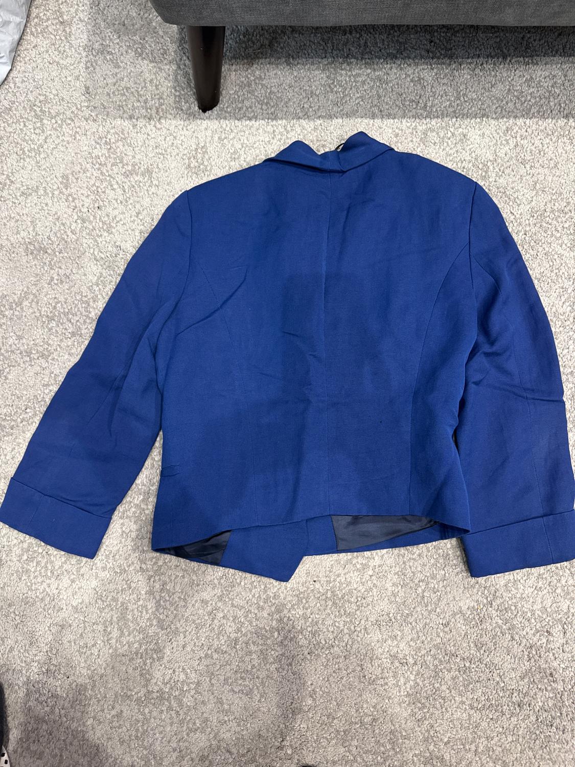 BLUE BLAZER - Image 2
