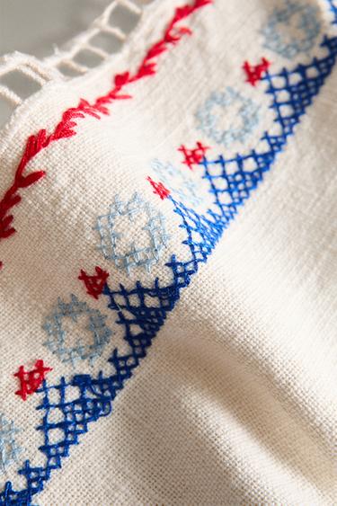 PACK OF CROSS-STITCH EMBROIDERY COTTON AND LINEN NAPKINS (PACK OF 2) - Pink by Zara - Image 3