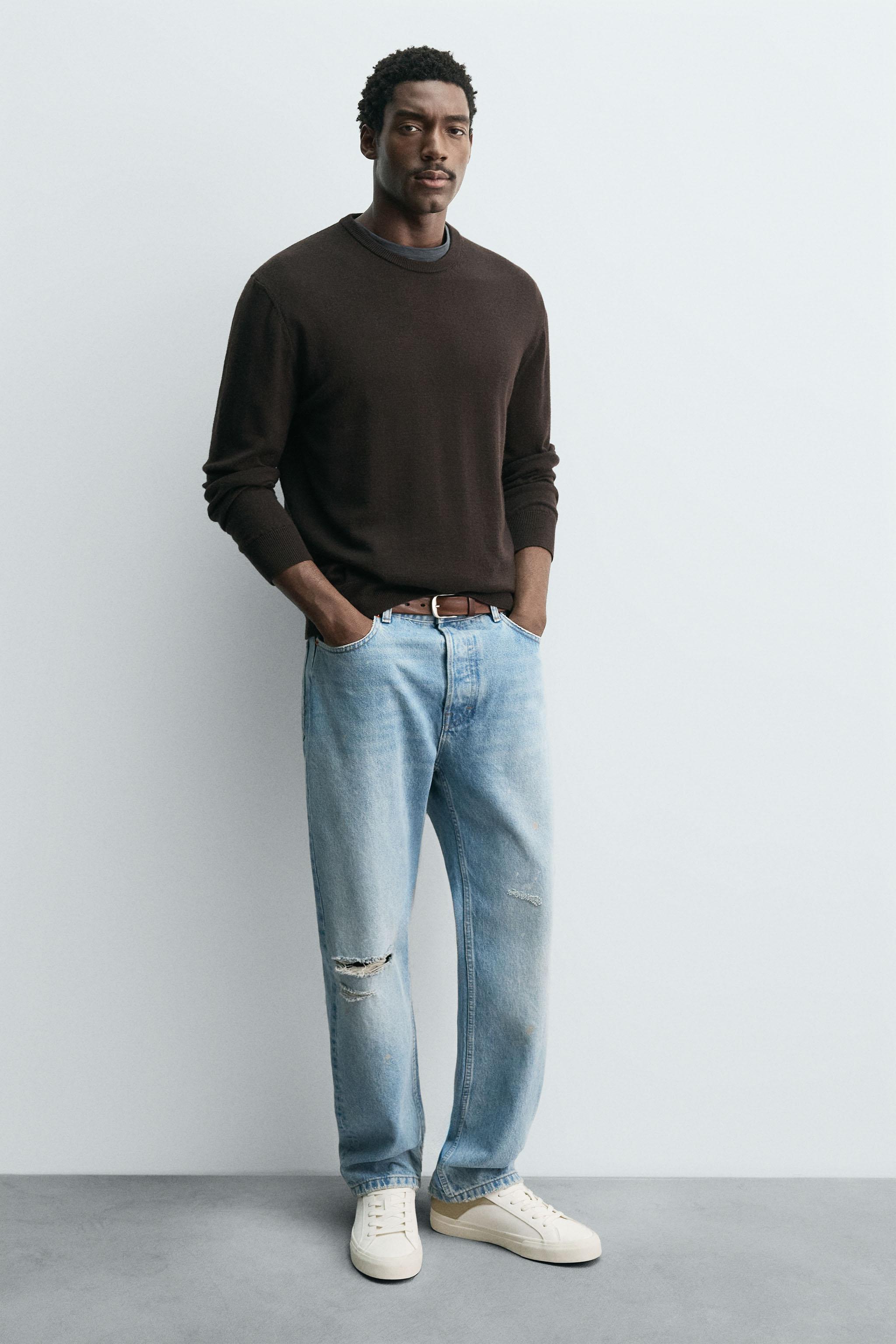 SNEAKERS WITH HEEL DETAIL