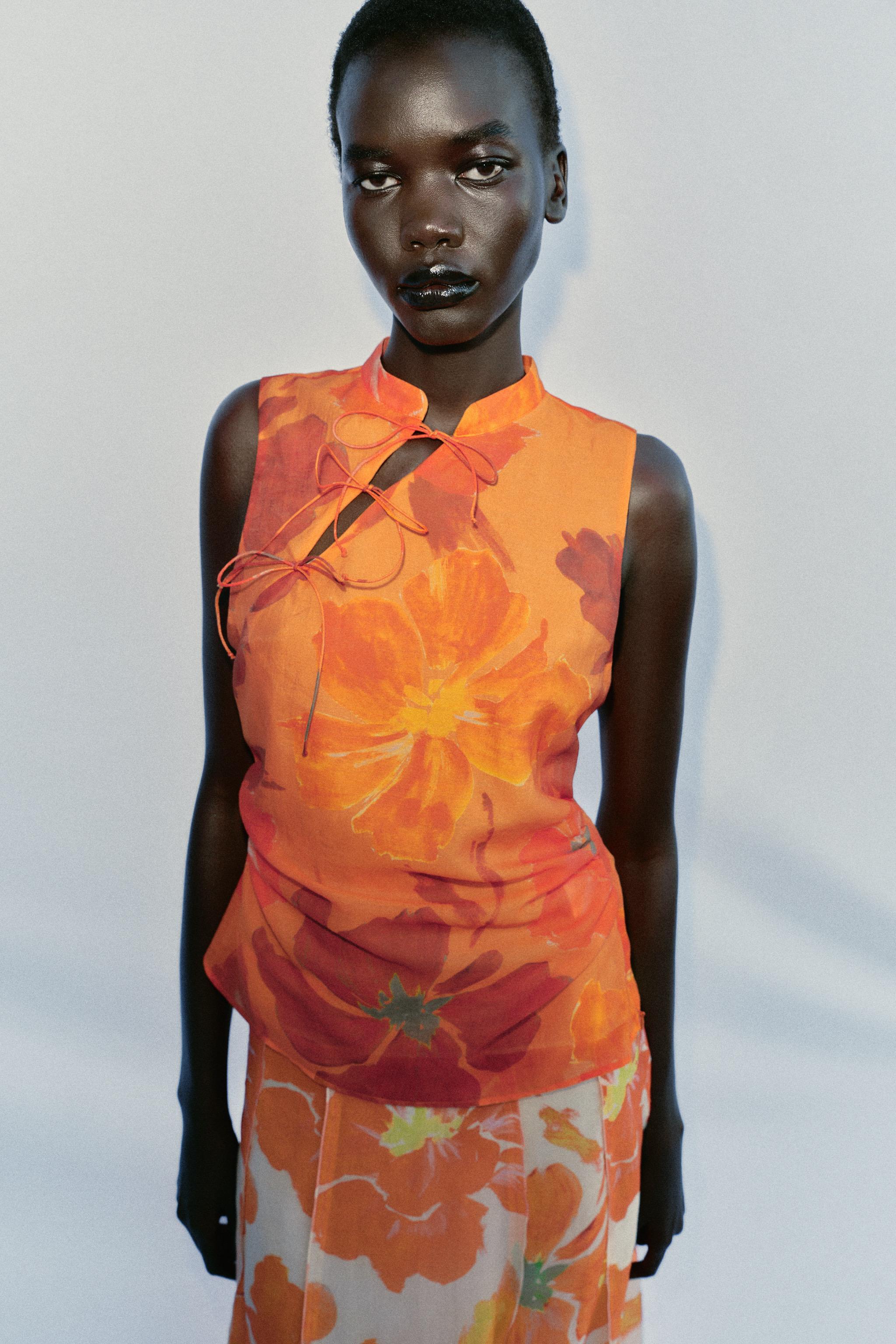 PRINTED TIE TOP — Multicolored