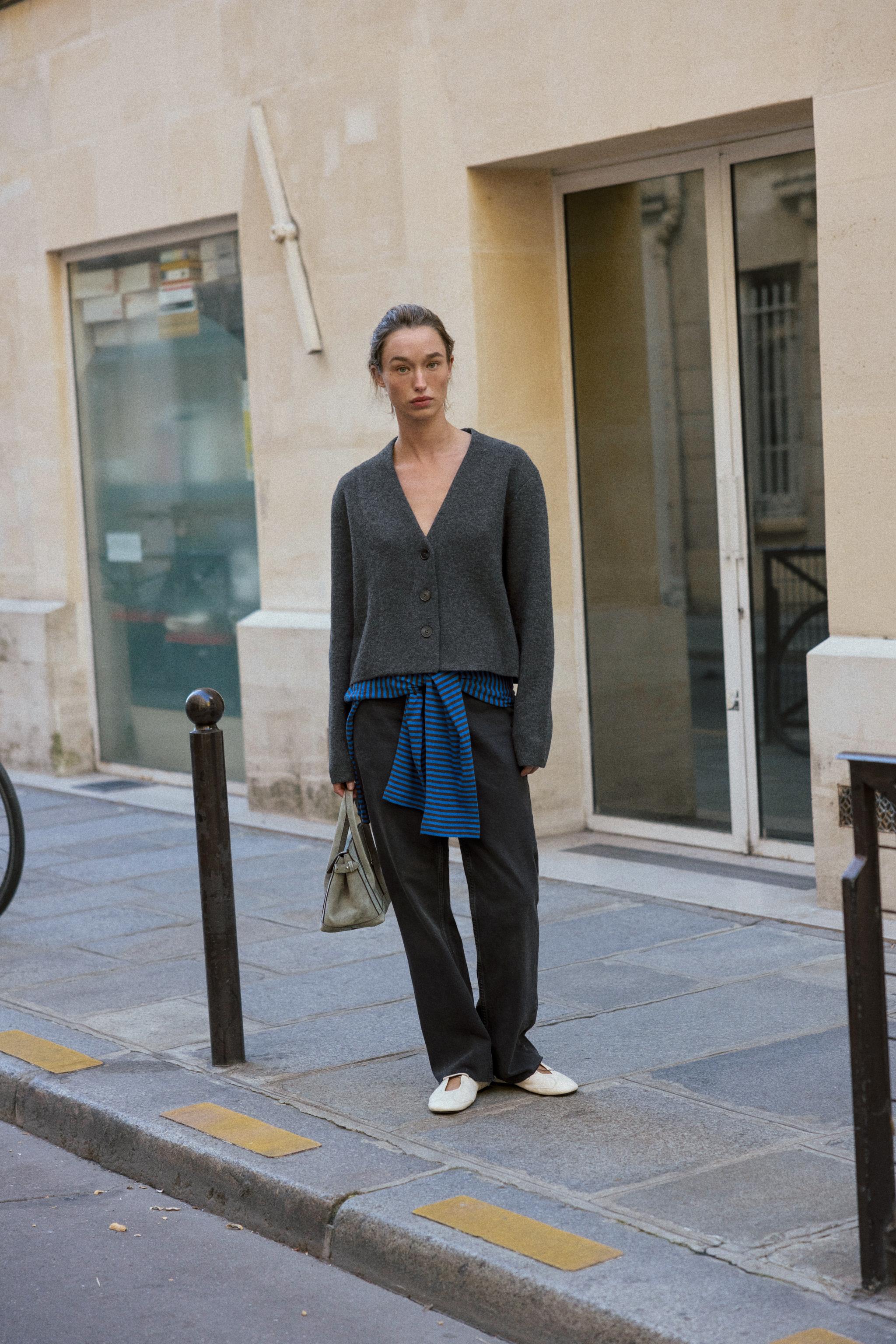 【正規品】BIBIY 25AW TRACK CARDIGAN ネイビー V-NECK KNIT CARDIGAN - Anthracite grey | ZARA United States