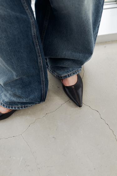 LEATHER BALLET FLATS WITH TOPSTITCHING - Black by Zara