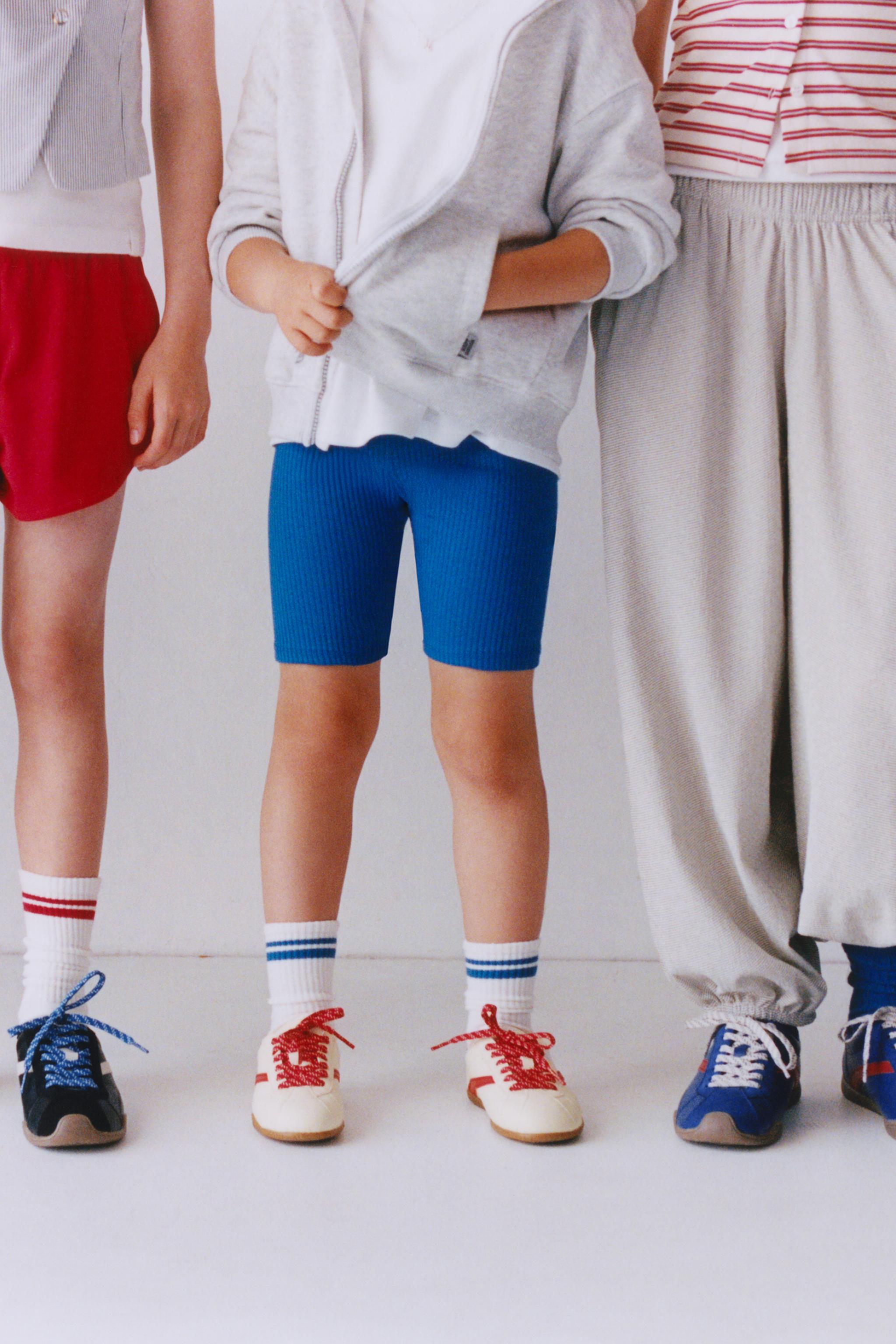 RETRO SNEAKERS — White
