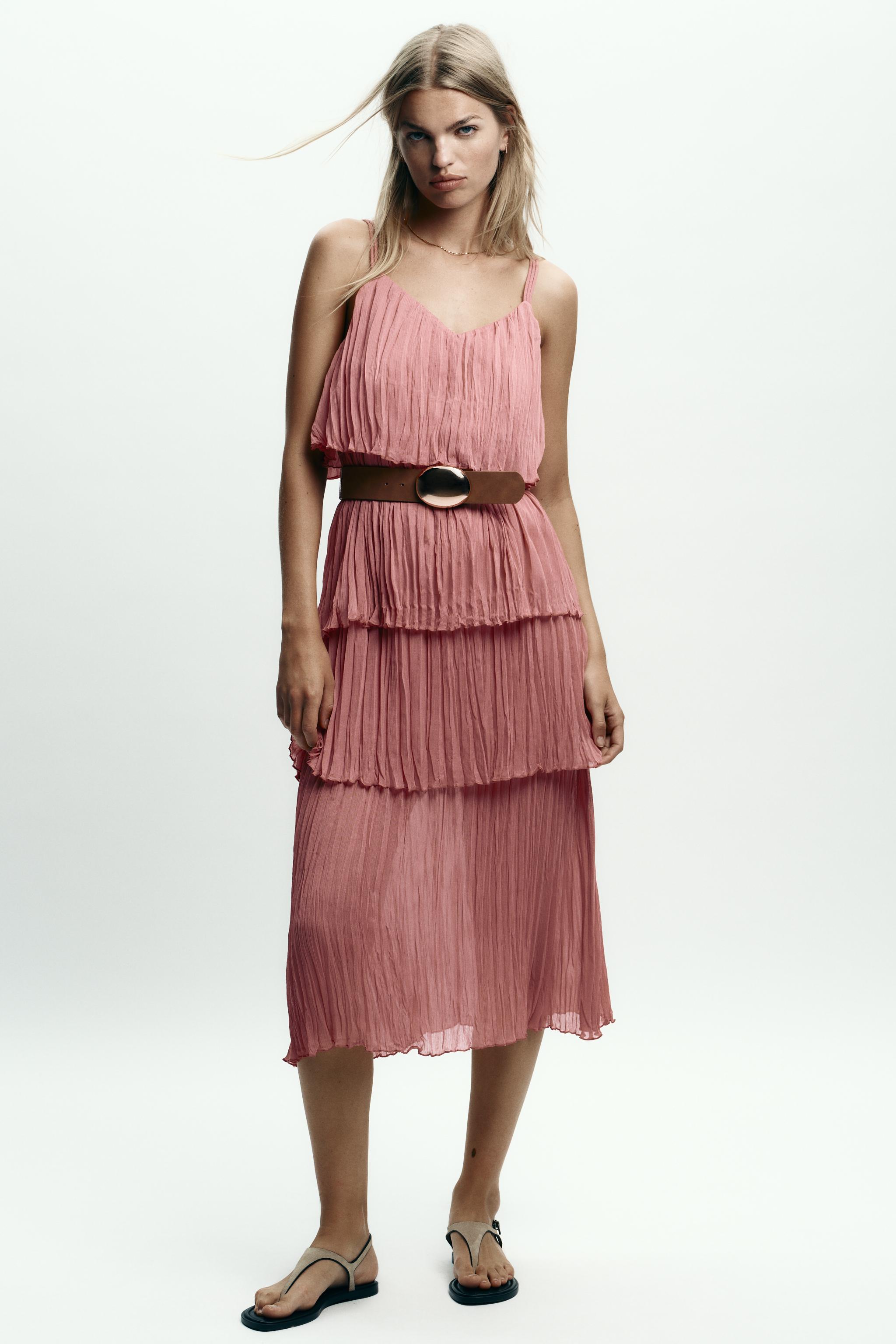 ROBE MIDI À VOLANTS CEINTURÉE