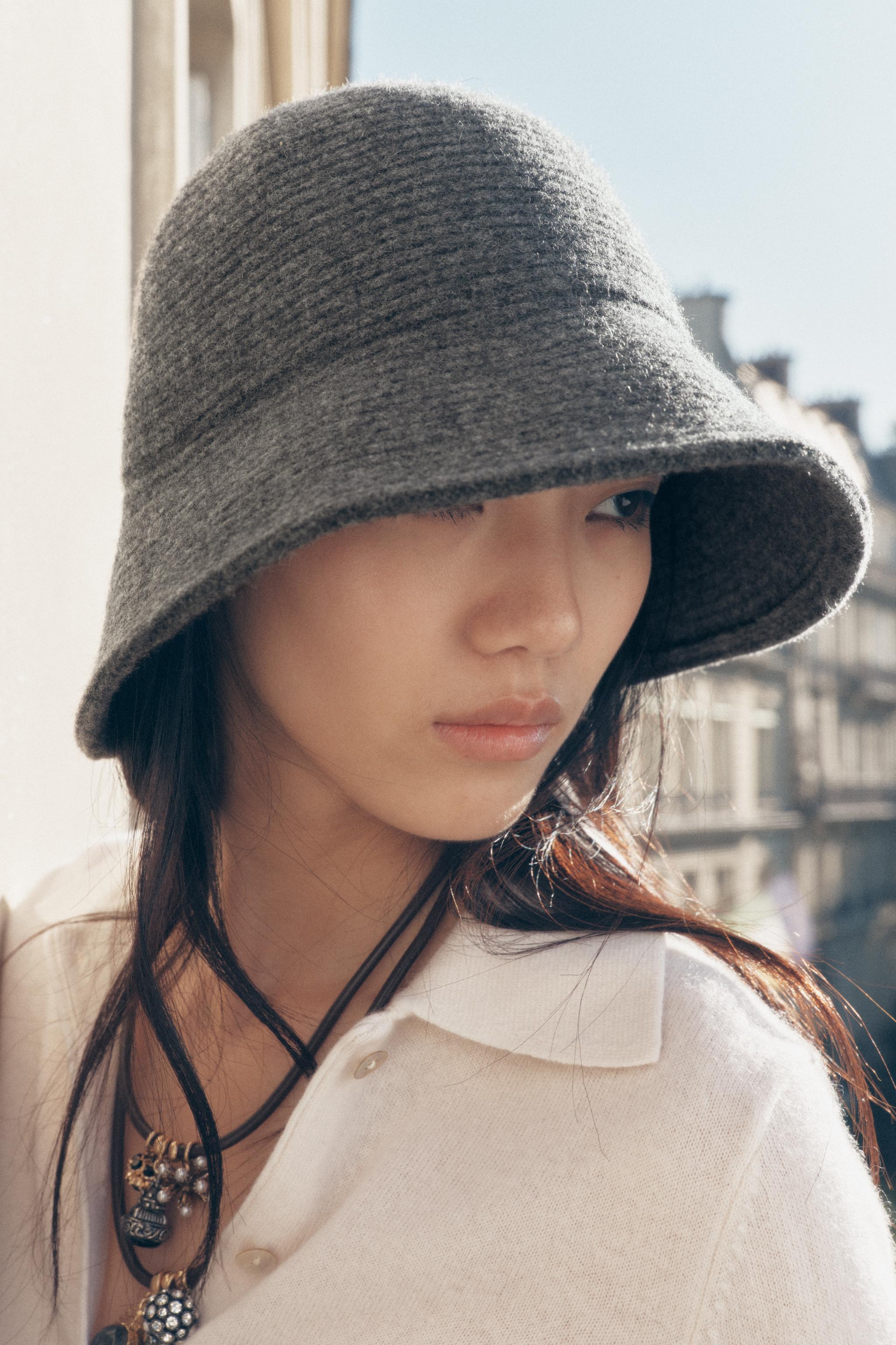 WOOL BLEND BUCKET HAT