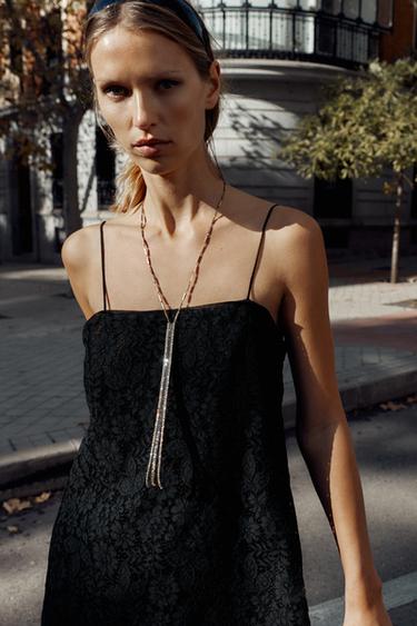 TOP LONG EN DENTELLE ASYMÉTRIQUE - Noir de Zara - Image 5