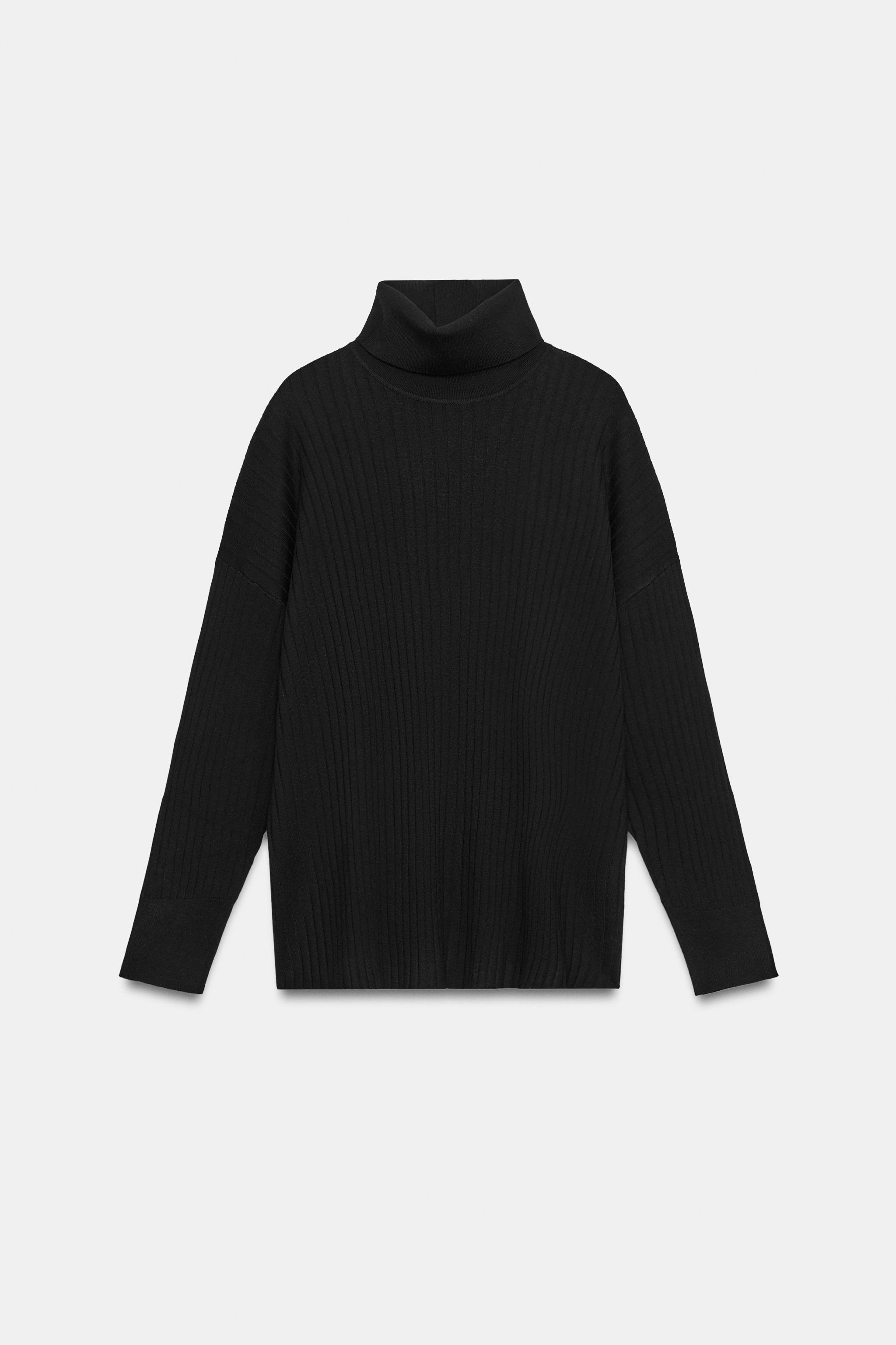 RIBBED KNIT SWEATER
