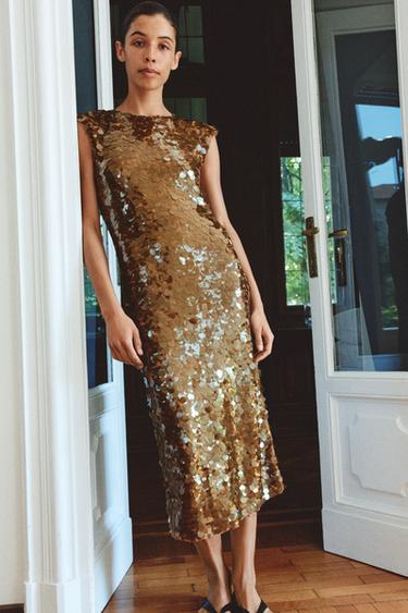 VESTIDO LENTEJUELAS ESCOTE ESPALDA - Camel medio de Zara