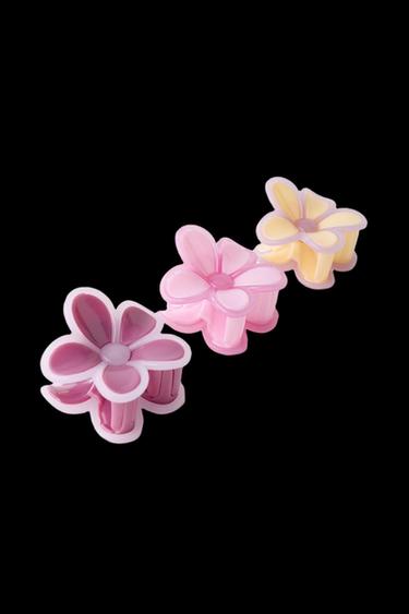 3-PACK OF FLOWER HAIR CLIPS - Ecru by Zara