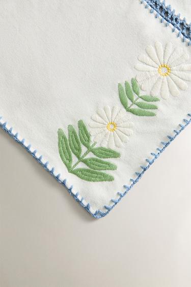 COTTON TABLECLOTH WITH CONTRAST EMBROIDERY - Ecru by Zara - Image 2