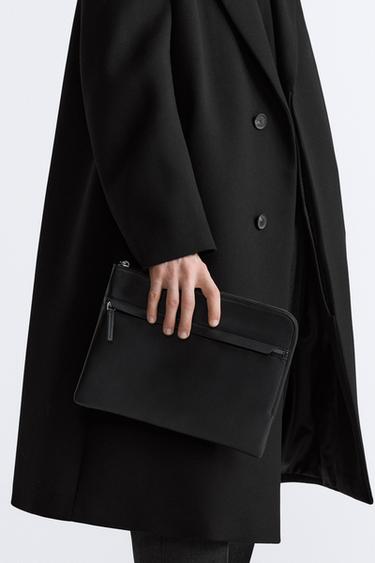 КЛАТЧ В МИНИМАЛИСТИЧНОМ СТИЛЕ — Черный от Zara — изображение 0