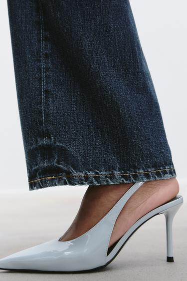 SAPATO MULE COM EFEITO ENVERNIZADO - Azul da Zara