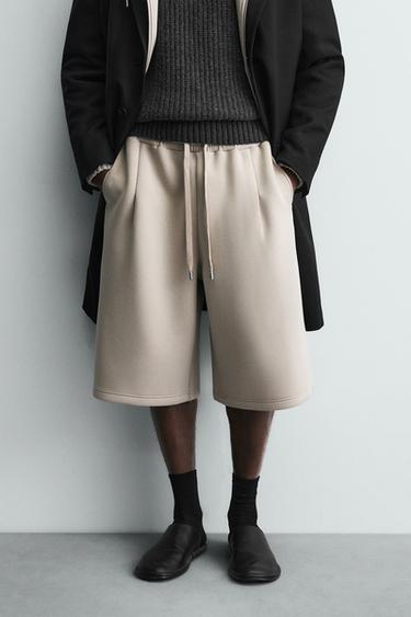 Zara NEOPRENE EFFECT SHORTS WITH DARTS - Stone