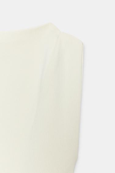 TOP ASYMÉTRIQUE EN MAILLE - Écru de Zara - Image 7