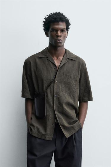CAMISA ESTRUTURA ALGODÓN - LYOCELL - Marrón de Zara