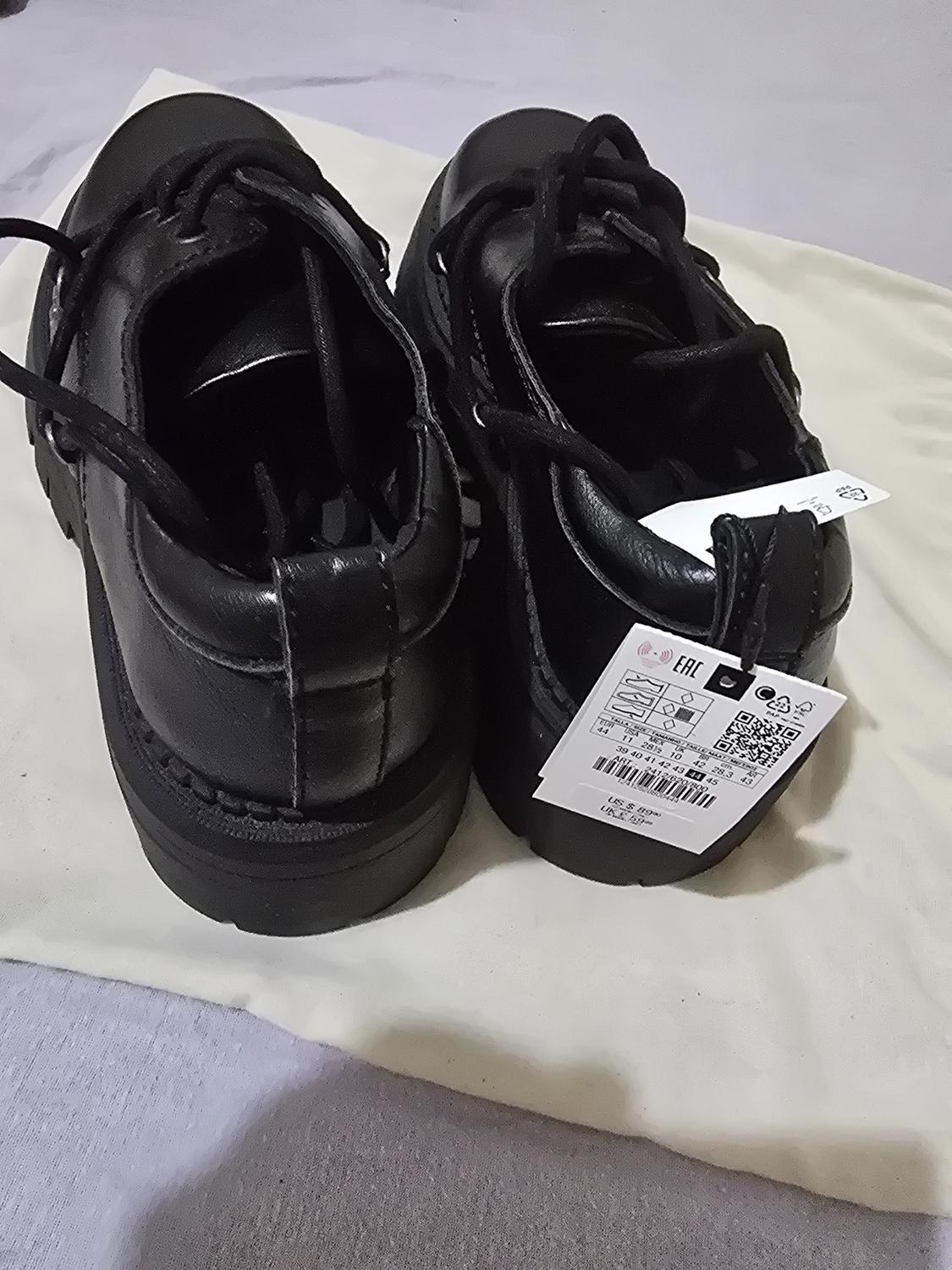 MULTI-EYELET CHUNKY SHOES - Image 3