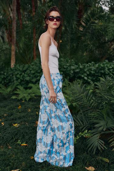 بنطلون واسع بنمط مخطط - خَام / أزرق by Zara