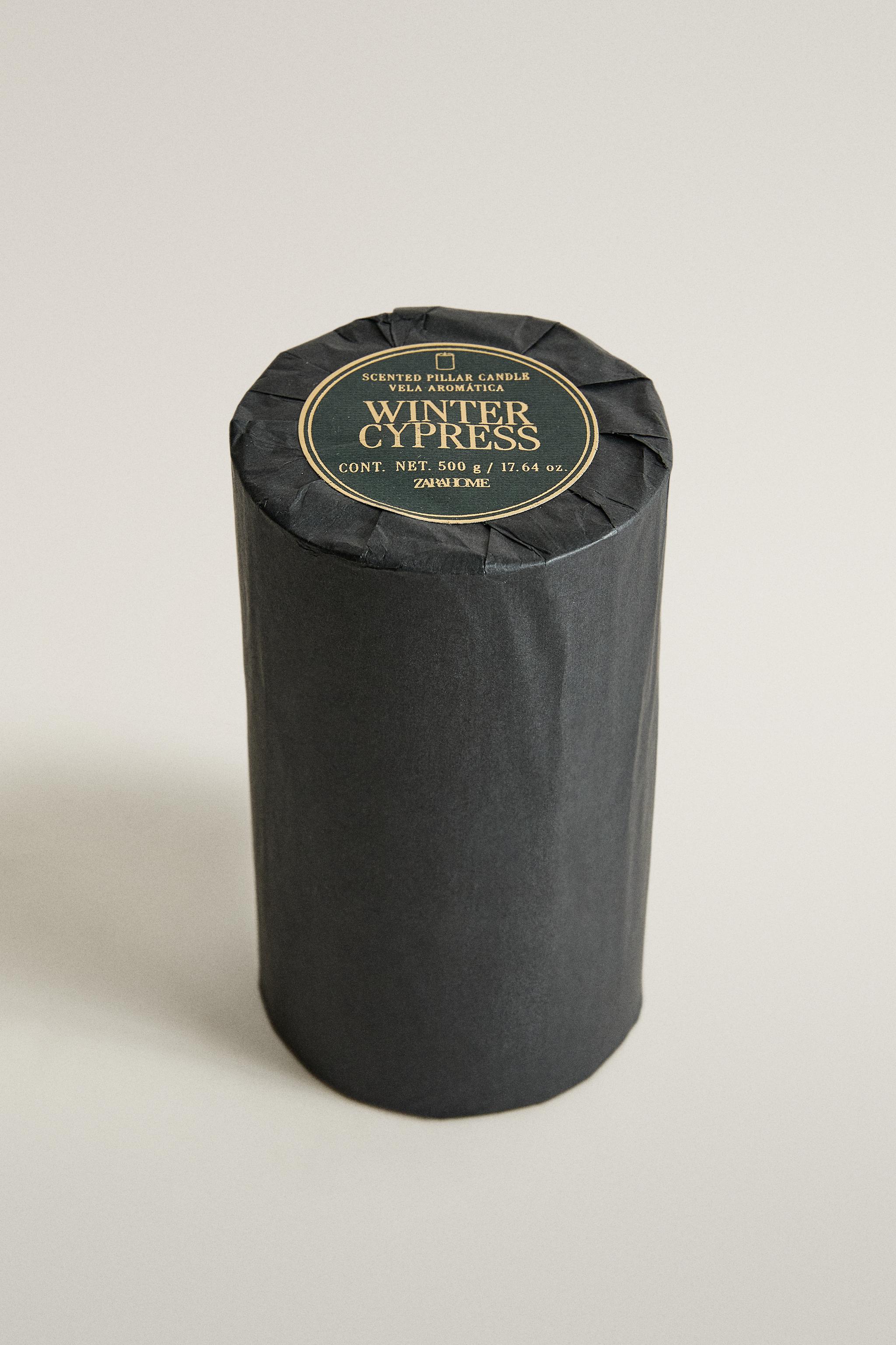 (500 G) BOUGIE PARFUMÉE CYLINDRIQUE WINTER CYPRESS