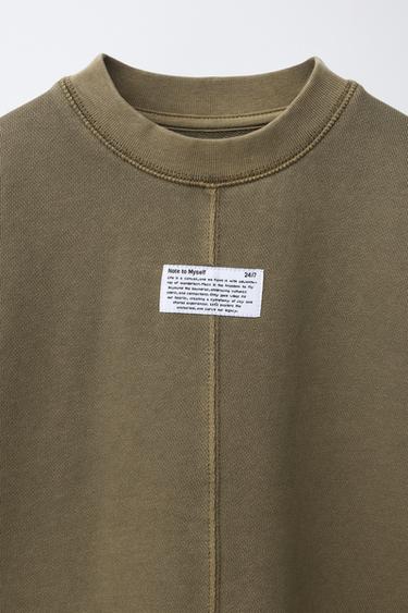 T-SHIRT TEINT EN PIÈCE - Kaki de Zara - Image 2